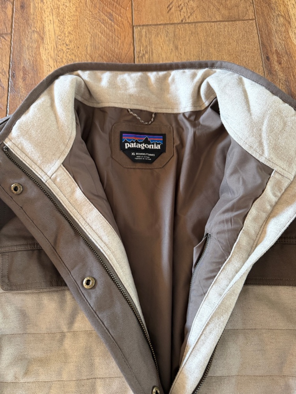 Patagonia Women's Out Yonder Coat XL Brown - Picture 6 of 13